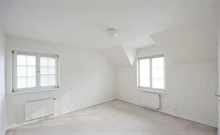 Pronájem rodinného domu, Praha, 230 m2