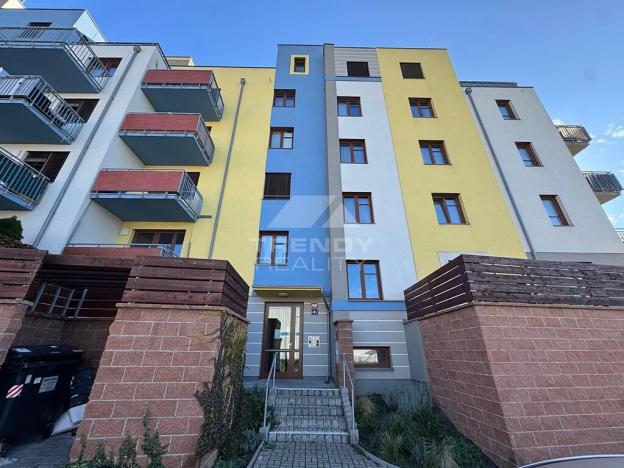 Pronájem bytu 2+kk, Praha - Hostivař, Fojtova, 49 m2