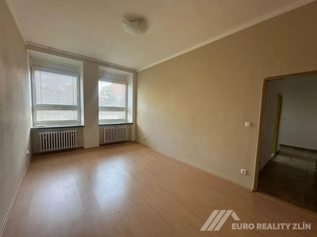 Pronájem bytu 2+1, Zlín, třída Tomáše Bati, 54 m2