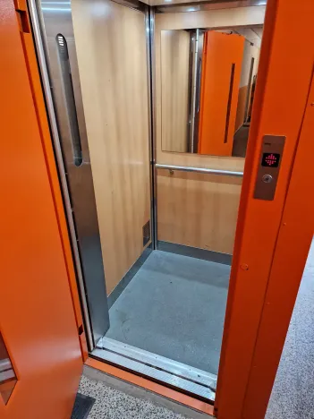 Pronájem bytu 3+1, Brno, Oderská, 70 m2