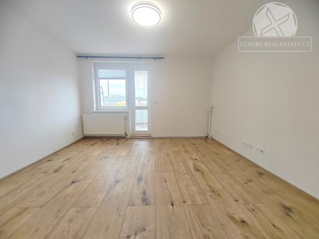 Pronájem bytu 2+1, Praha - Podolí, Podolská, 52 m2