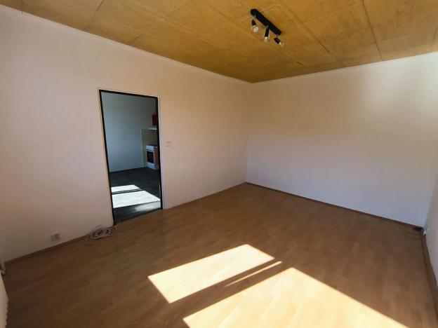 Pronájem bytu 1+1, Děčín, Na Pěšině, 33 m2