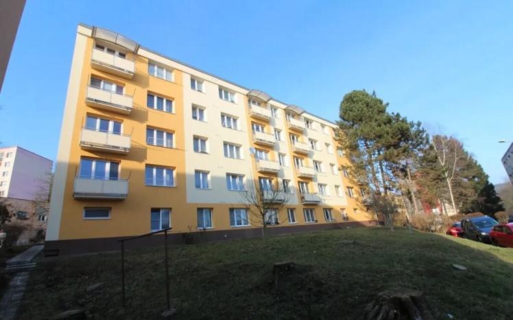 Pronájem bytu 1+1, Děčín, Kamenická, 36 m2