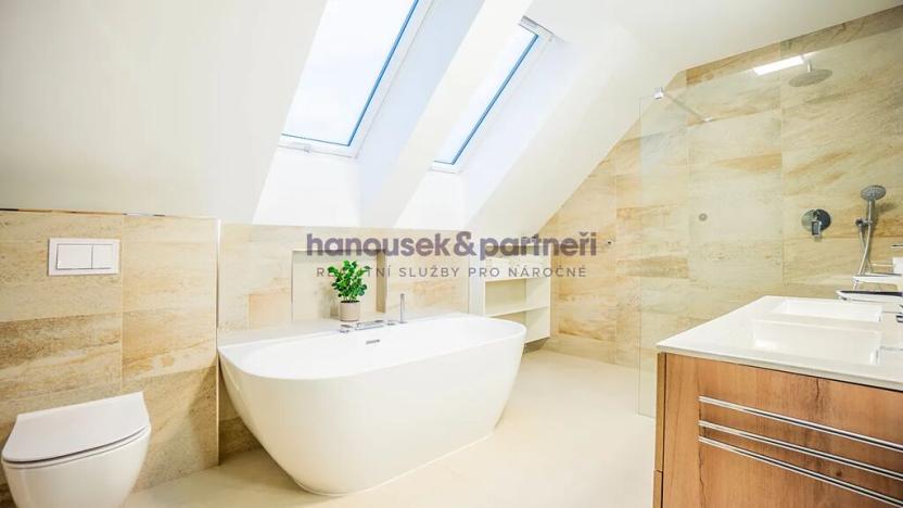 Prodej bytu 3+kk, Volary, 119 m2