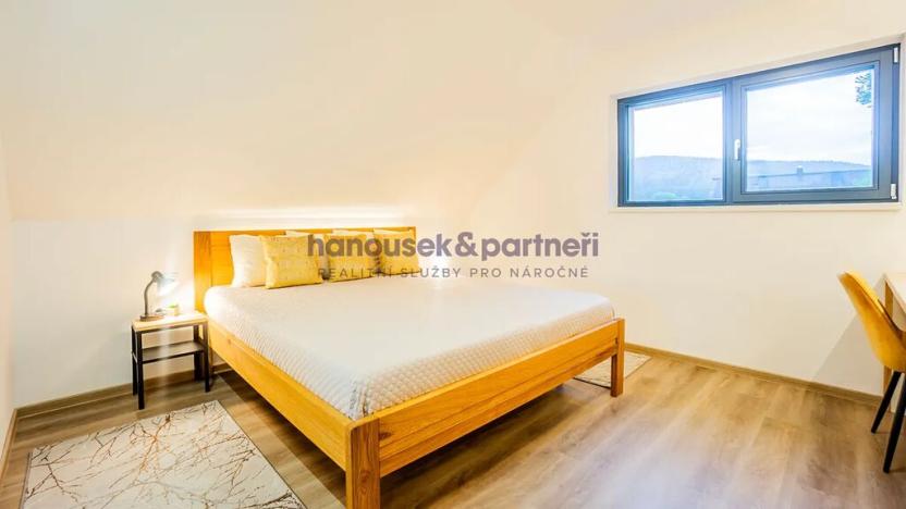 Prodej bytu 4+kk, Volary, 111 m2