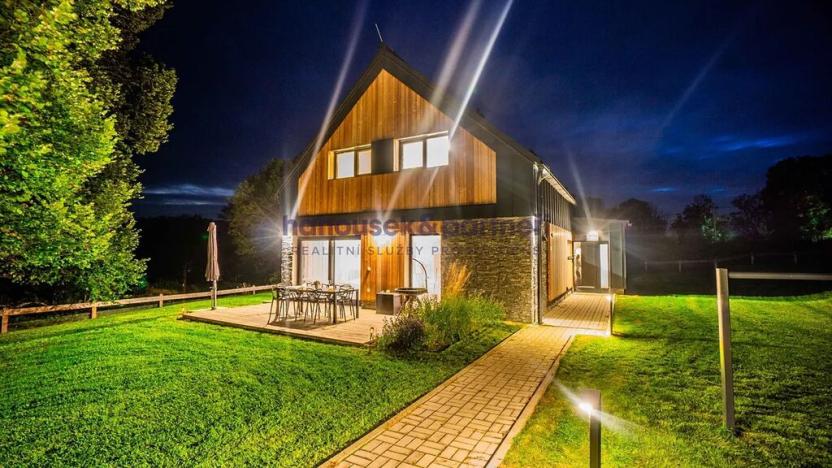 Prodej bytu 4+kk, Volary, 111 m2