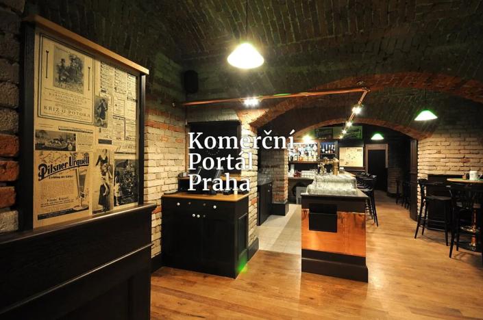 Pronájem restaurace, Praha - Smíchov, Radlická, 488 m2