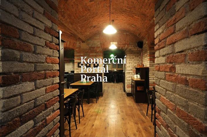 Pronájem restaurace, Praha - Smíchov, Radlická, 488 m2