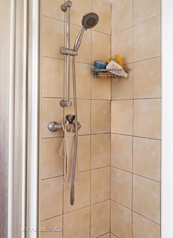 Pronájem bytu 1+1, Praha - Smíchov, Kováků, 35 m2