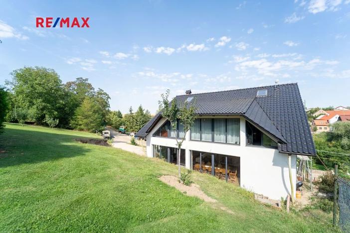 Prodej rodinného domu, Zájezd, 360 m2