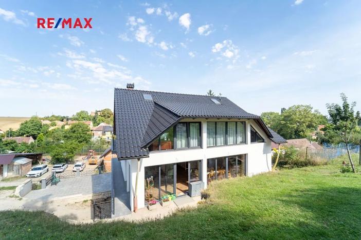 Prodej rodinného domu, Zájezd, 360 m2