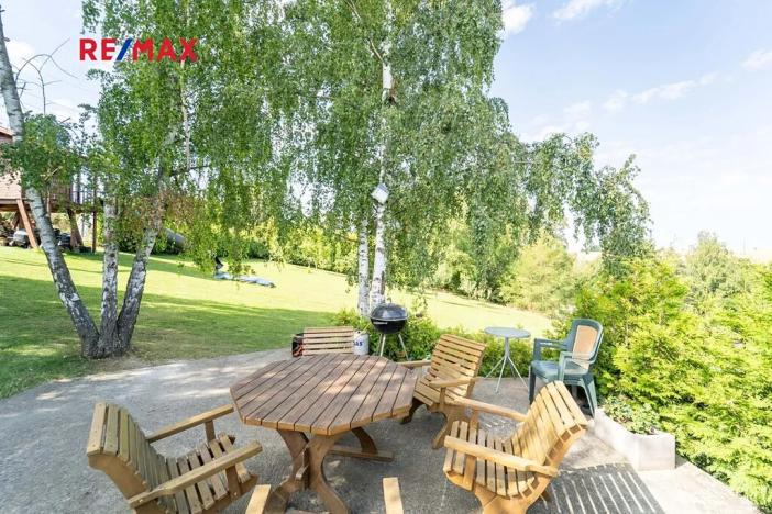 Prodej rodinného domu, Zájezd, 360 m2