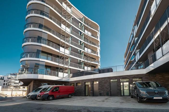 Prodej obchodního prostoru, Praha - Stodůlky, Bělohlávkova, 204 m2