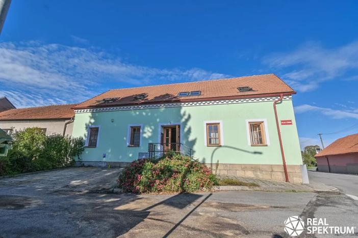 Prodej rodinného domu, Cetkovice, Velká Strana, 420 m2