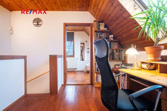 Prodej rodinného domu, Klecany, Na vršku, 120 m2