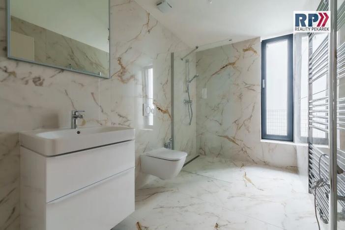 Prodej vily, Praha - Klánovice, U trativodu, 146 m2