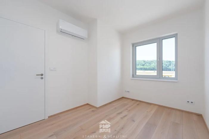 Prodej bytu 3+kk, Nebovidy, 76 m2