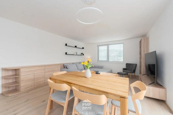 Prodej bytu 4+kk, Nebovidy, 101 m2