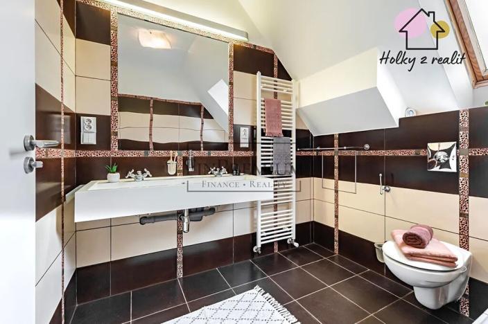 Prodej bytu 3+kk, Jesenice, Lomená, 108 m2