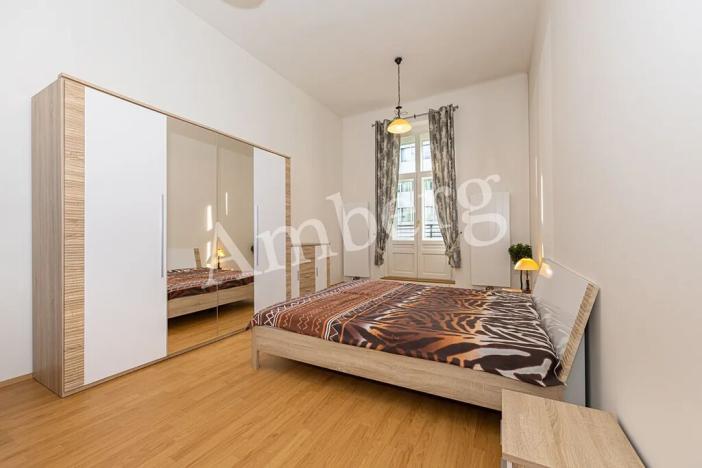 Pronájem bytu 2+kk, Praha - Libeň, Světova, 70 m2