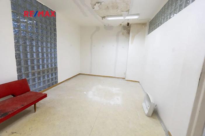 Prodej obchodního prostoru, Město Albrechtice, Míru, 1427 m2