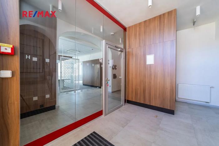 Prodej komerční nemovitosti, Králíky, 5. května, 519 m2