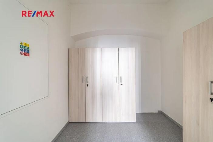 Prodej komerční nemovitosti, Králíky, 5. května, 519 m2