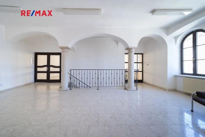 Prodej komerční nemovitosti, Králíky, 5. května, 519 m2