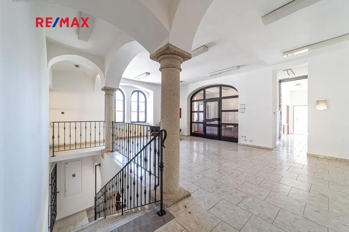 Prodej komerční nemovitosti, Králíky, 5. května, 519 m2