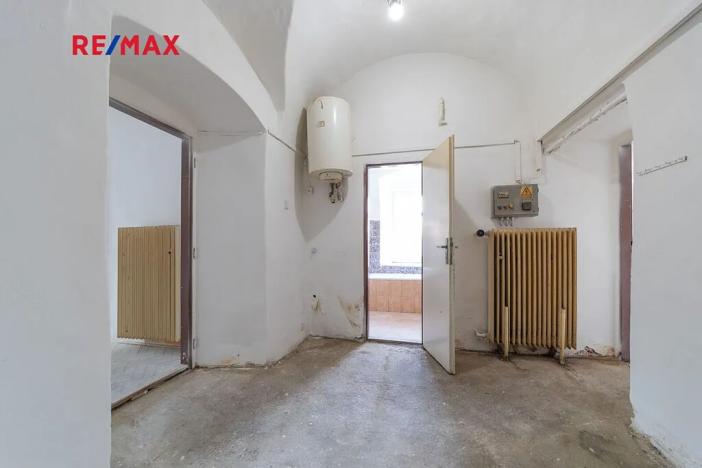 Prodej rodinného domu, Staré Město, nám. Osvobození, 444 m2