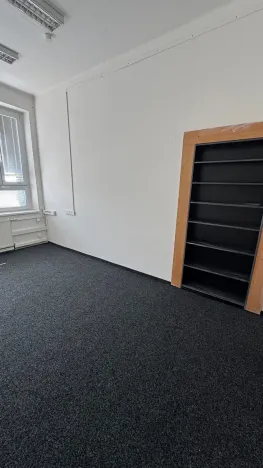Pronájem kanceláře, Pardubice, Jana Palacha, 15 m2