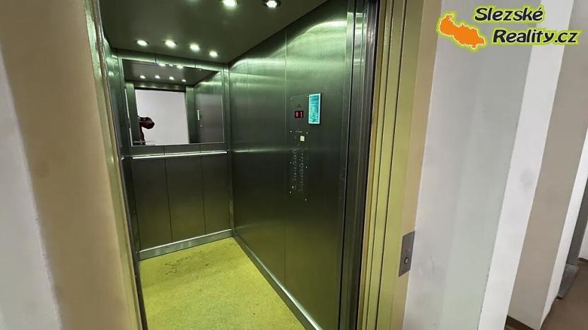 Prodej bytu 2+1, Praha - Stodůlky, Běhounkova, 46 m2