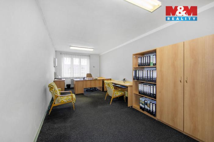 Prodej obchodního prostoru, Nýřany, 1029 m2