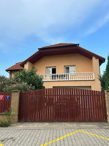 Prodej - jiné, Praha, Pastevců, 350 m2