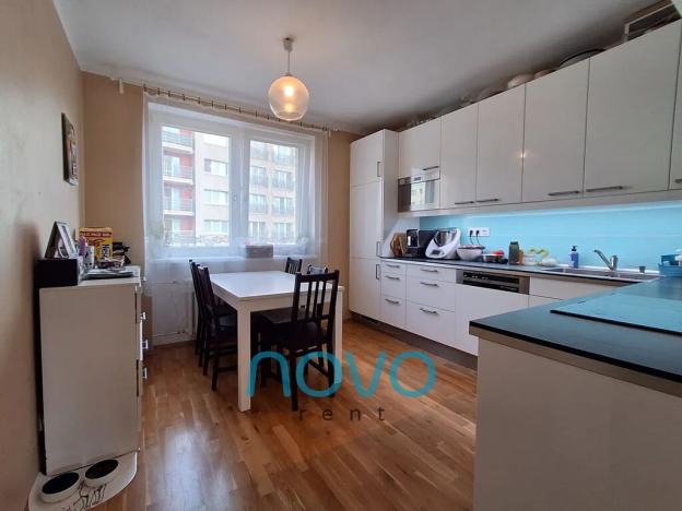 Pronájem bytu 3+1, Praha - Košíře, Černochova, 122 m2