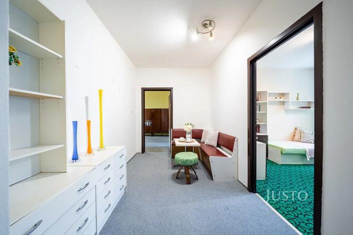 Prodej bytu 3+1, České Budějovice, Písecká, 70 m2