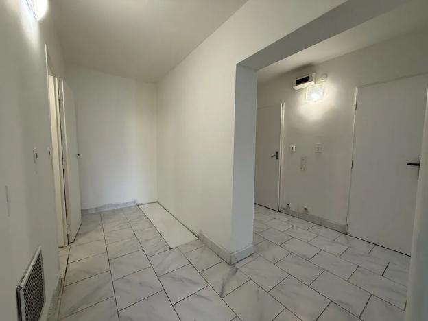 Prodej bytu 2+1, Praha - Kobylisy, Kyselova, 72 m2