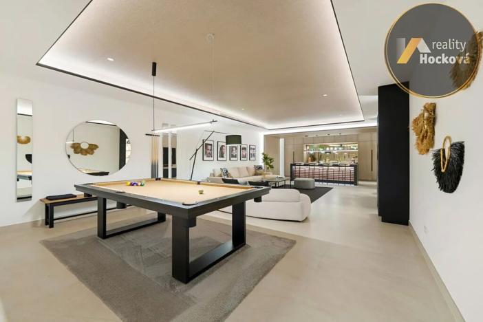 Prodej vily, Marbella, Španělsko, 611 m2