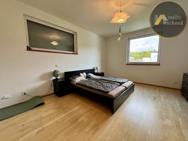 Pronájem rodinného domu, Praha - Lipence, Ke štěrkovně, 333 m2