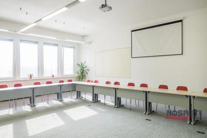 Pronájem kanceláře, Brno, Křenová, 105 m2