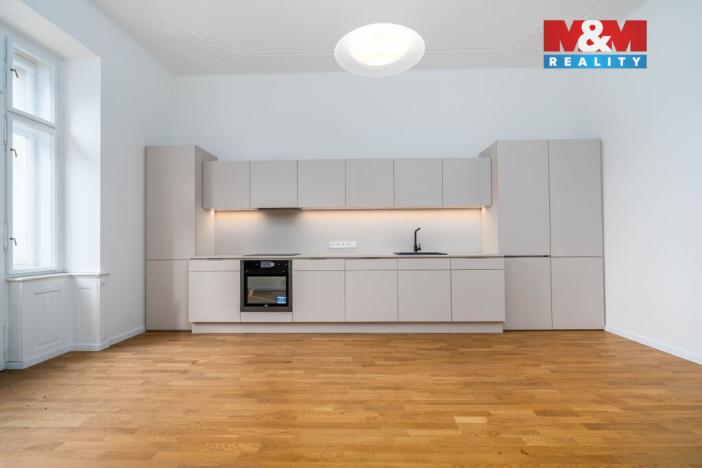 Prodej bytu 4+1, Praha - Smíchov, Zborovská, 141 m2