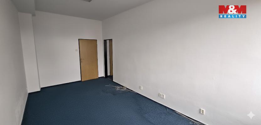 Pronájem kanceláře, Kestřany, 123 m2