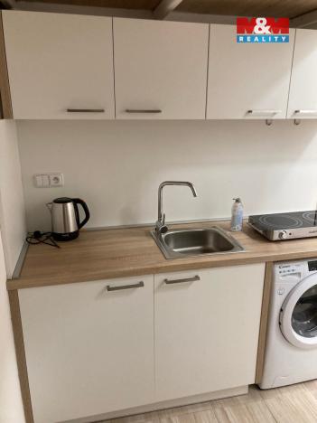 Prodej bytu 1+kk, Opava - Předměstí, Alšova, 20 m2