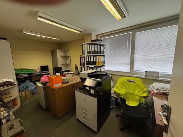 Pronájem výrobních prostor, Holešov, 677 m2