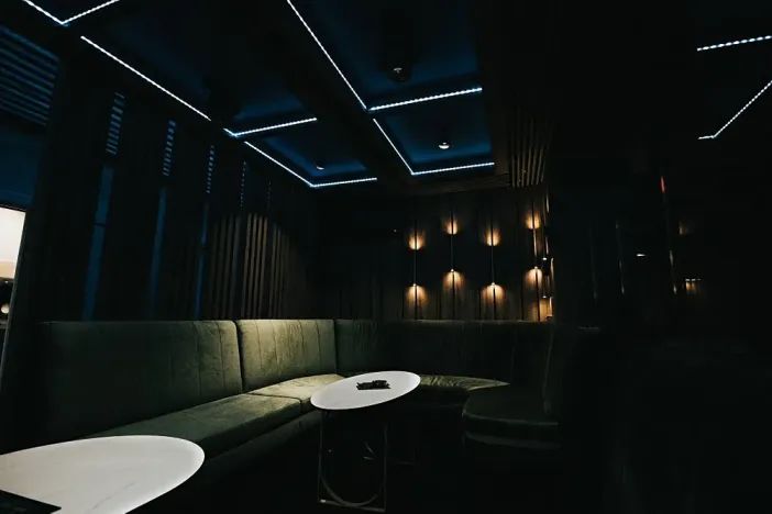 Pronájem obchodního prostoru, Praha - Staré Město, 415 m2