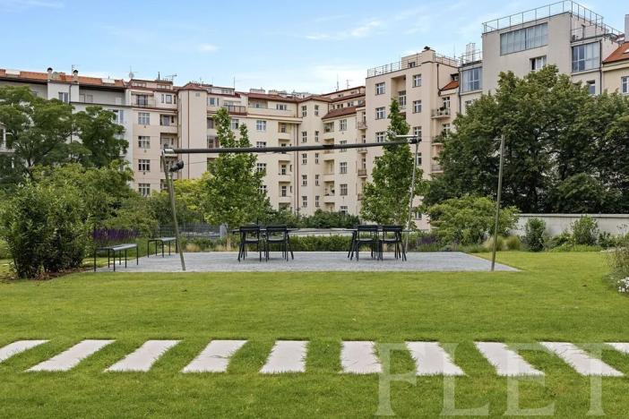 Pronájem bytu 2+kk, Praha - Bubeneč, Vítězné náměstí, 61 m2