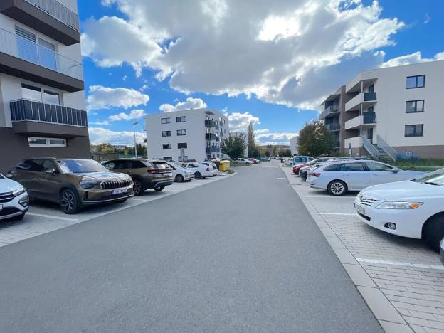 Pronájem bytu 3+kk, Milovice, Armádní, 77 m2