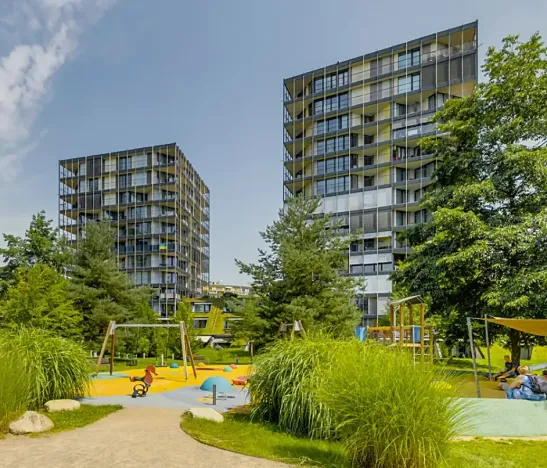 Prodej bytu 2+kk, Praha - Žižkov, Ke kapslovně, 58 m2