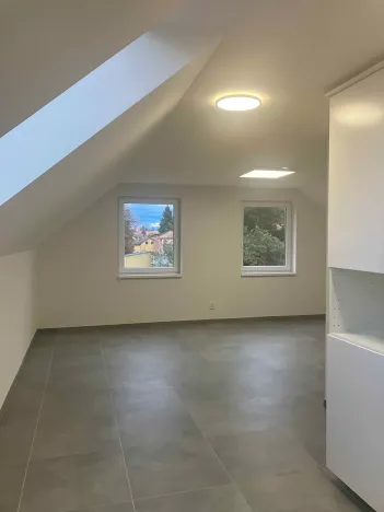 Pronájem bytu 2+kk, Kostelec nad Labem, Neratovická, 53 m2