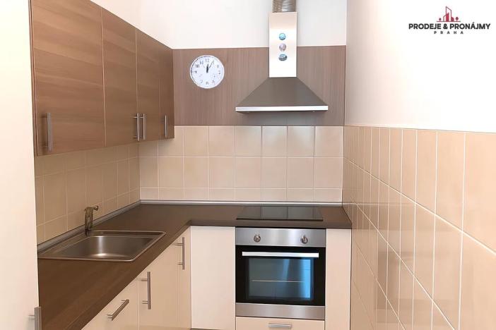 Prodej bytu 2+kk, Praha - Stodůlky, Nárožní, 57 m2